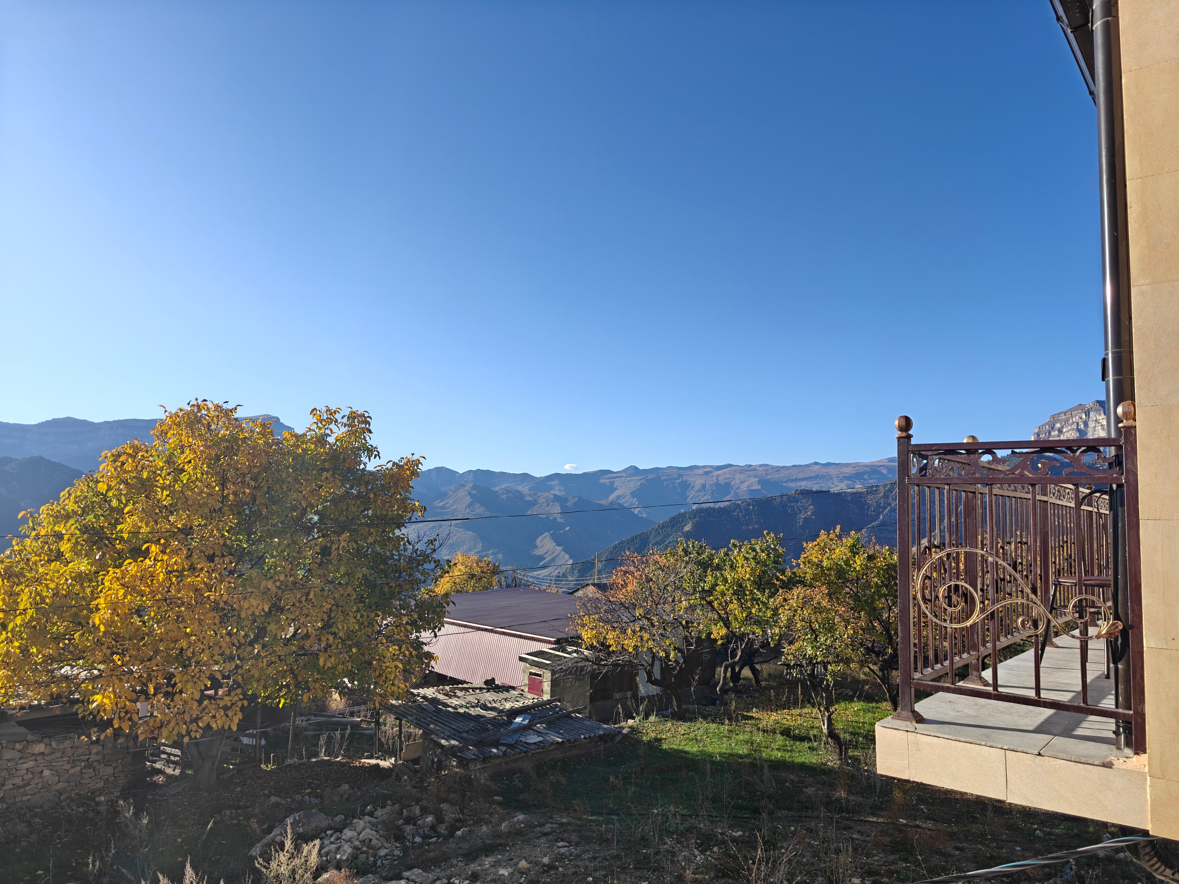 Фото У Магомеда