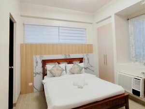 Cozy Studio Room with Balcony in Iloilo City Condo (Western Visayas, City of Iloilo), hotel