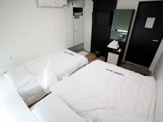 Фото Step Inn Myeongdong 1