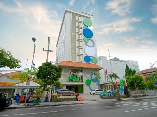Hotel Pop! Hotel Diponegoro Surabaya, Surabaya, photo