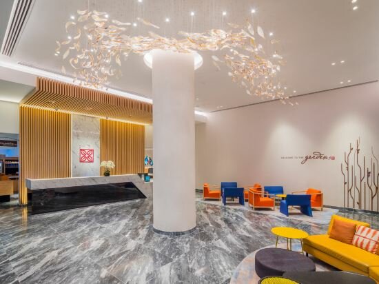 Фото Hilton Garden Inn Singapore Serangoon