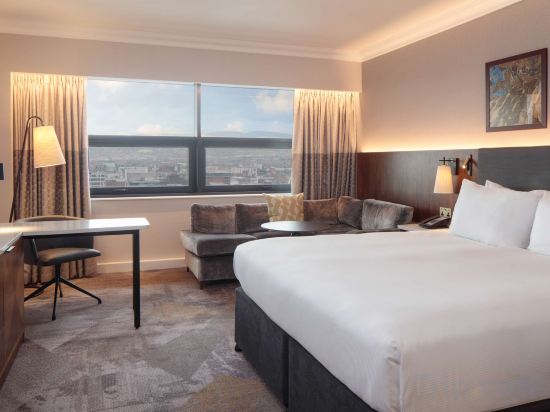 Фото Hilton Belfast