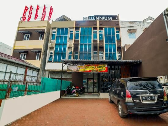 Hotel Capital O Millenium Inn, Medan, photo