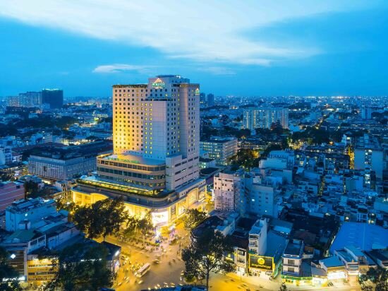 Фото Windsor Plaza Hotel