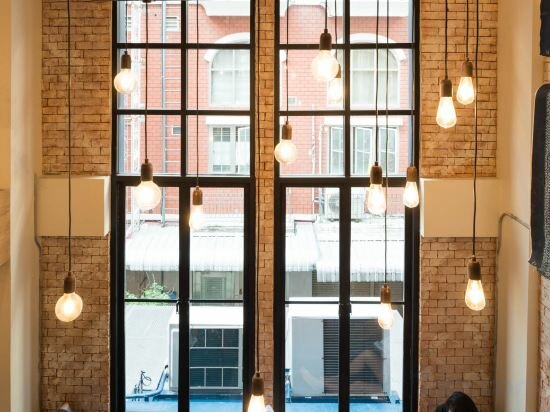 Фото Natee Hostel