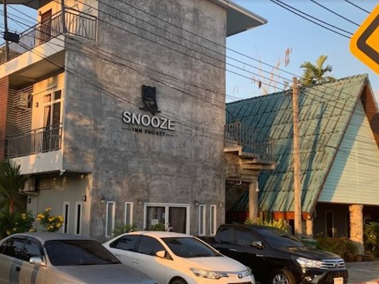 Фото Snooze Inn Phuket