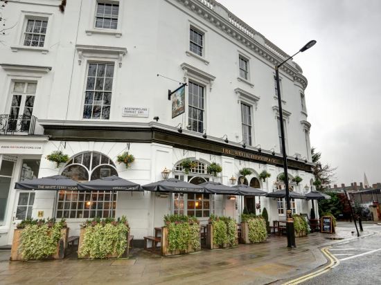 Фото White Ferry House Victoria PubLove