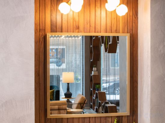 Фото Le Méridien Essex Chicago