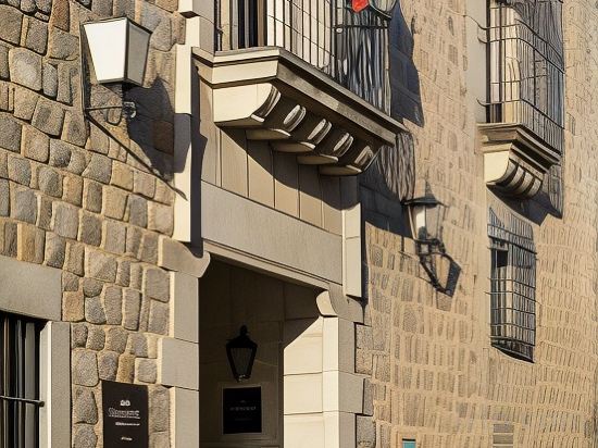 Фото Parador De Avila