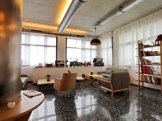 Фото Ibis Styles Ajaccio Napoleon