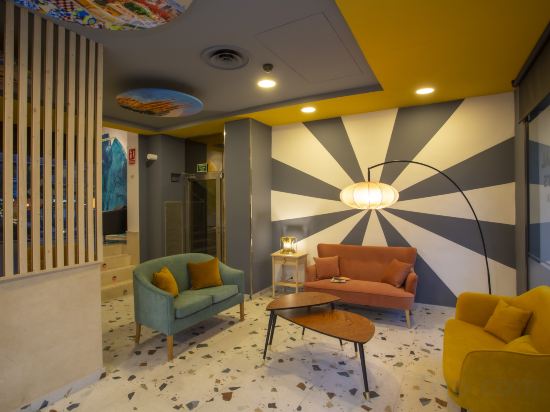 Фото Hotel Prisma Barcelona