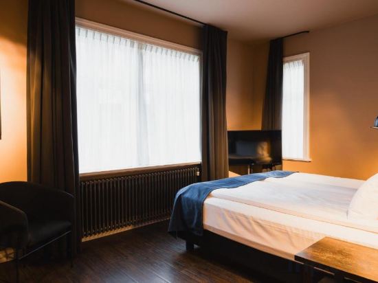 Фото Exeter Hotel