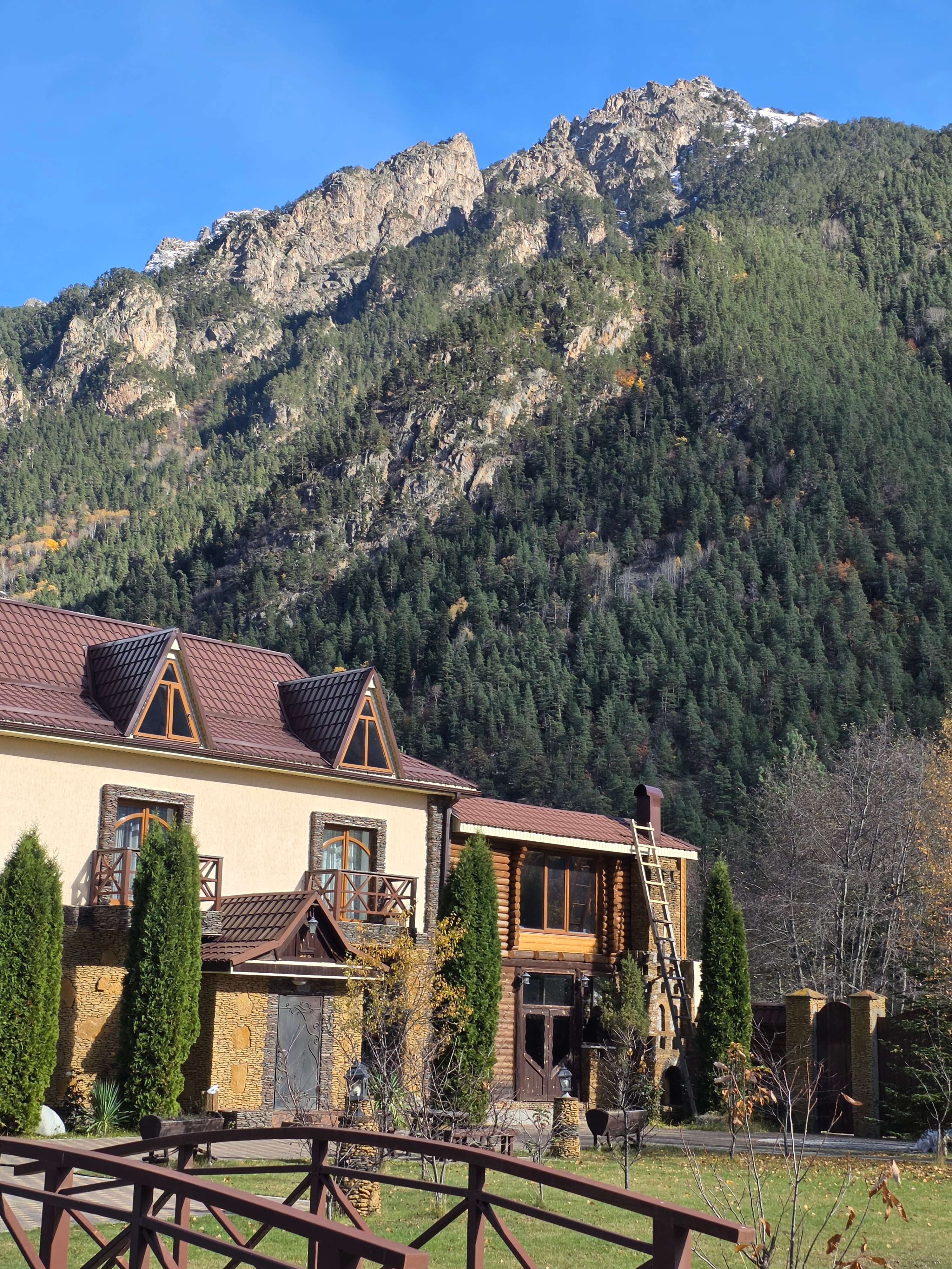 Фото Усадьба в горах