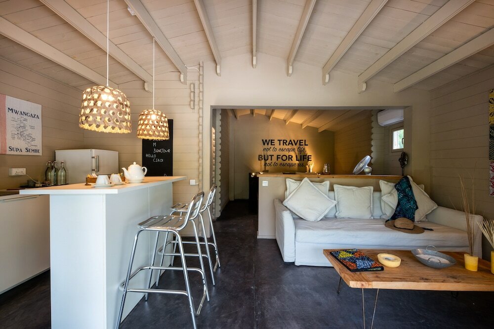 Фото Mwezi Boutique Resort