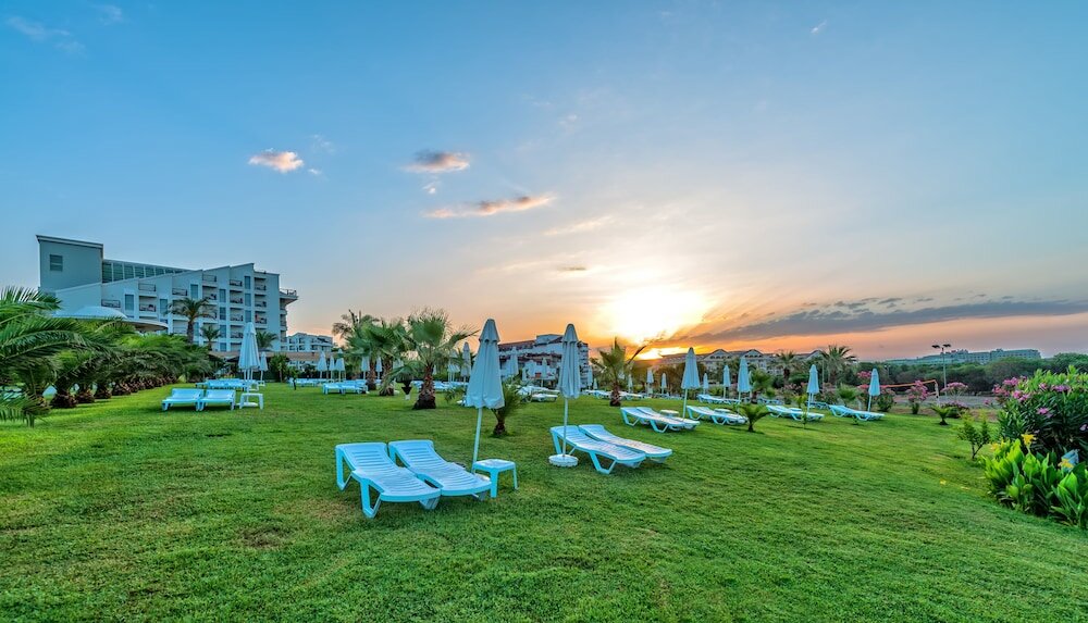 Фото Royal Atlantis SPA & Resort