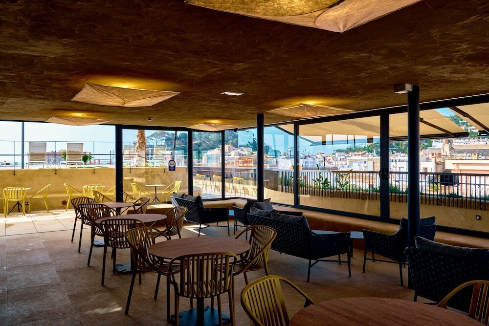 Фото Hotel Delfín