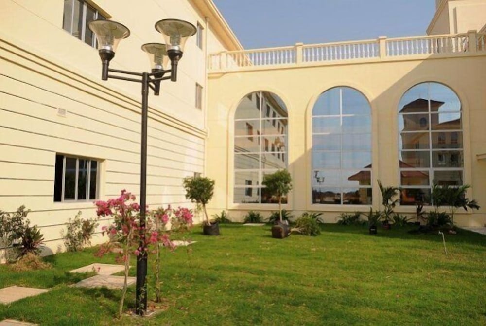 Фото отеля 5