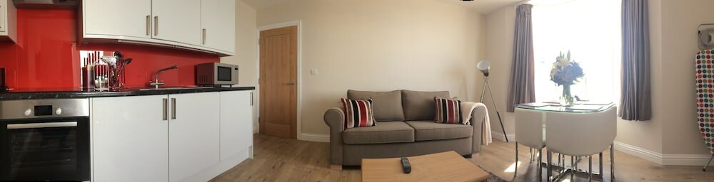 Фото Queens Hotel