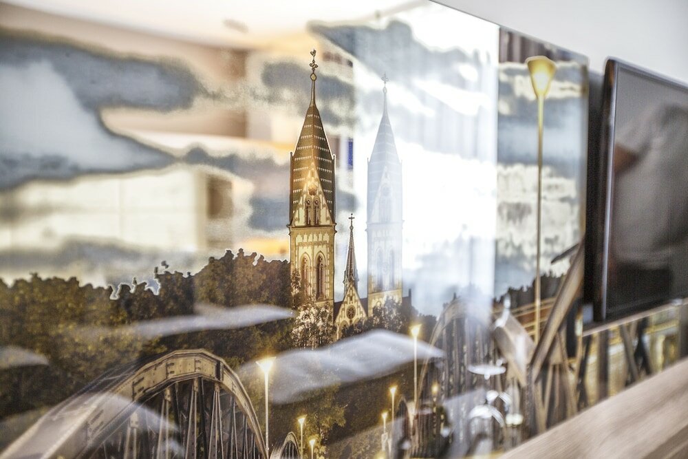 Фото The Alex Hotel