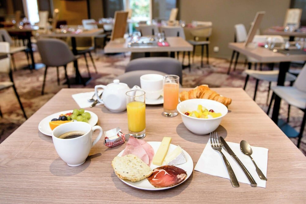 Фото Brit Hotel Brest Le Relecq Kerhuon