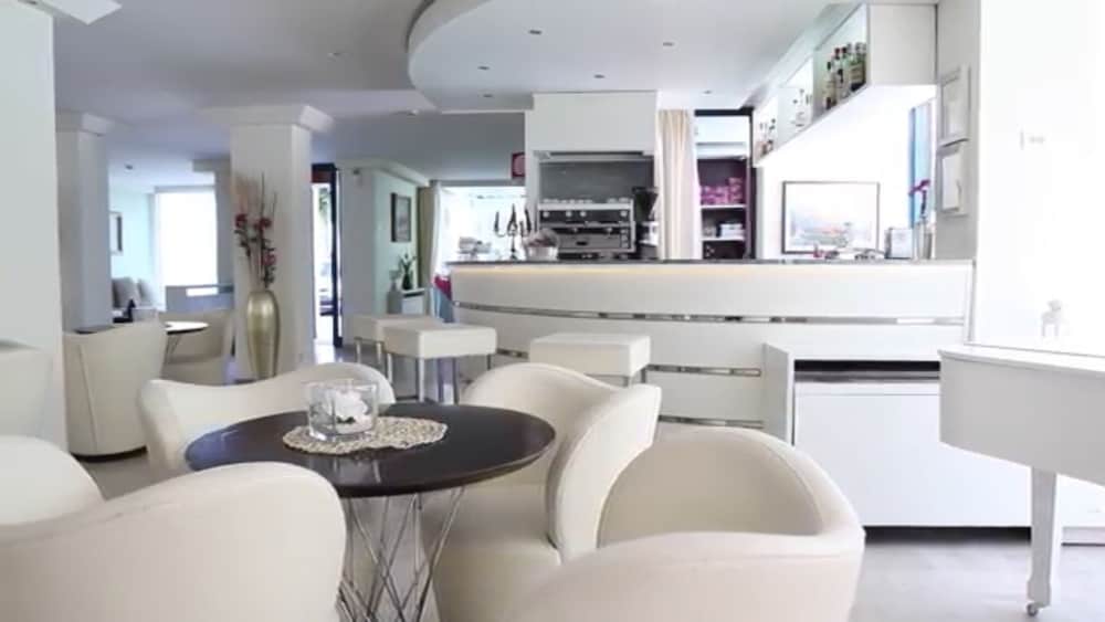 Фото Hotel Aristeo