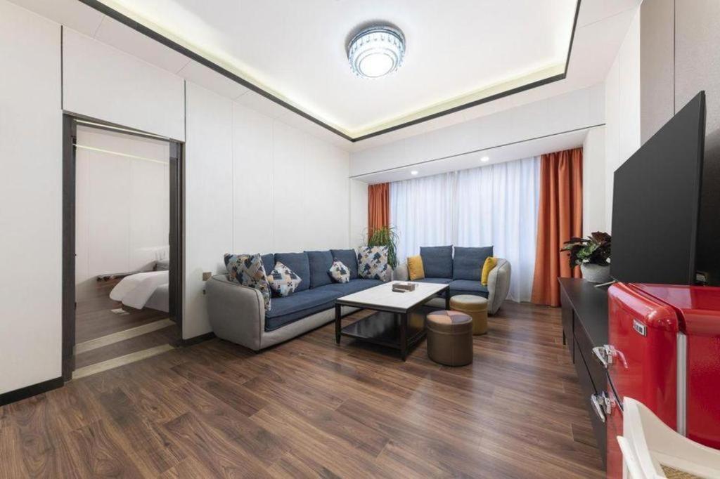 Фото Movie Star Hotel (Guangzhou Tower Pazhou Exhibition Center)