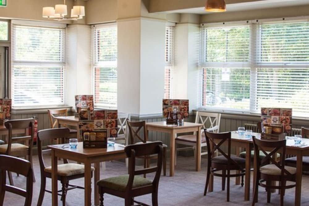 Фото Dragonfly Hotel Colchester