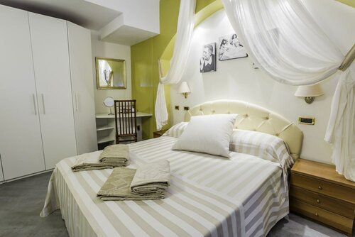 Внешний вид отеля Hotel Derby Exclusive в Червии, фото 2