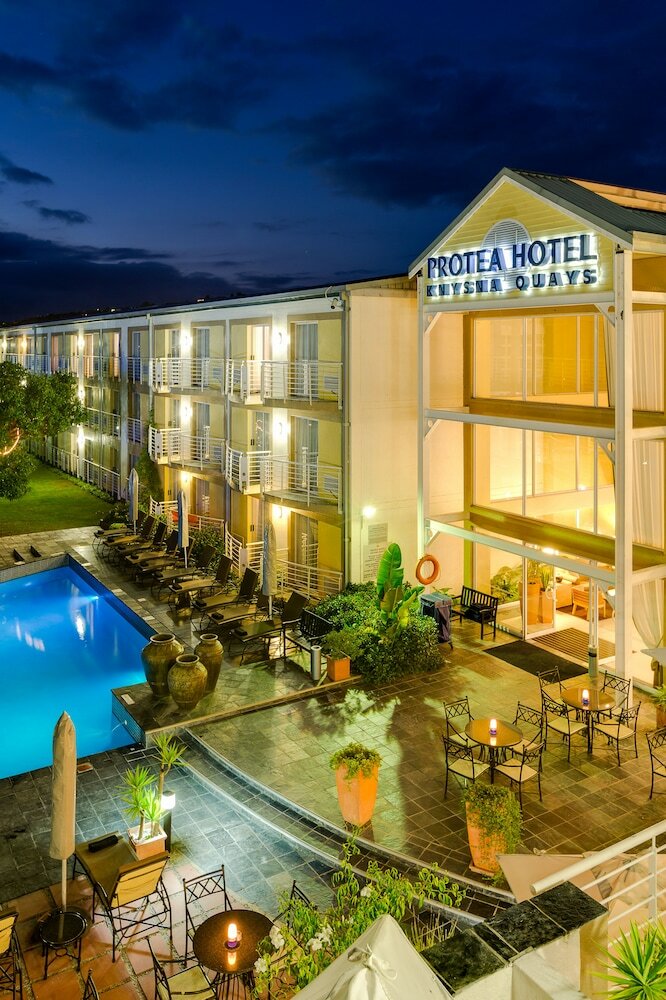 Фото Protea Hotel by Marriott Knysna Quays