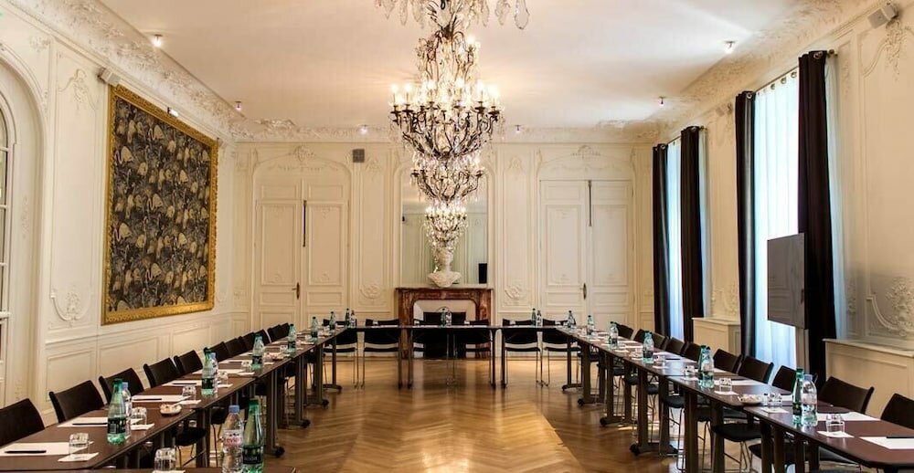 Фото Hôtel Oceania Le Métropole Montpellier