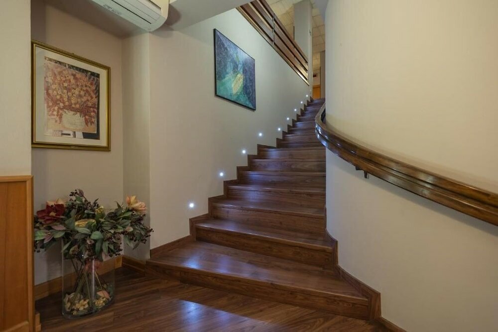 Фото Hotel Kristina