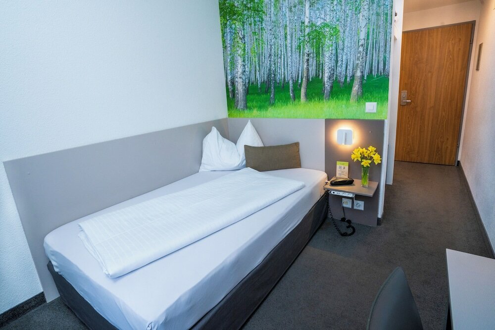 Фото Hotel Waldhorn