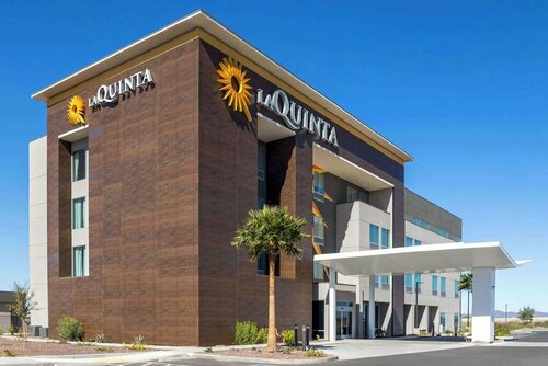 Гостиница La Quinta Inn & Suites by Wyndham Yuma в Юме
