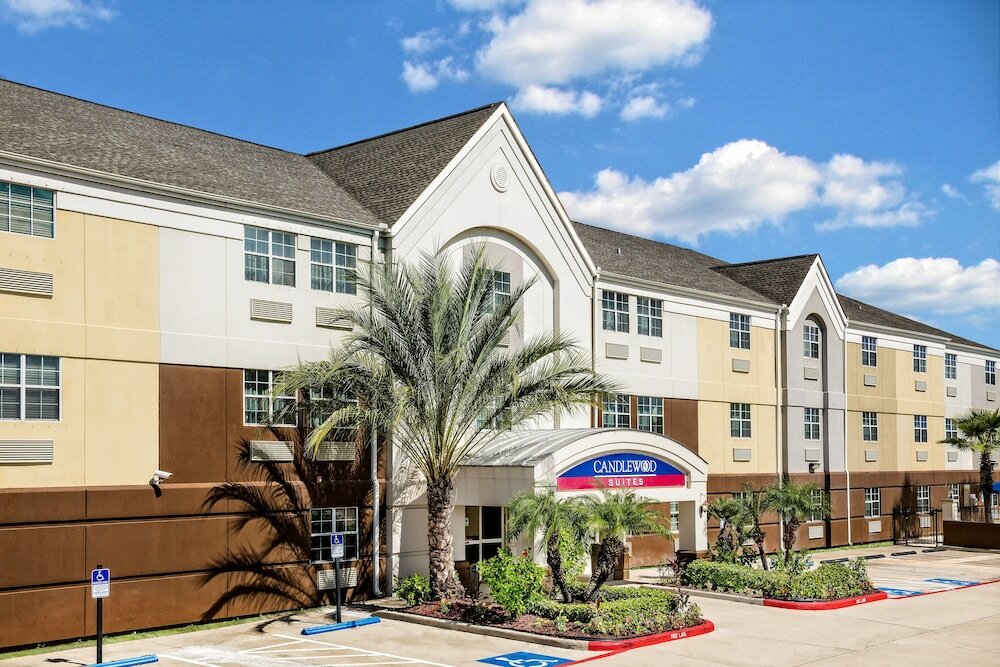 Фото Candlewood Suites Galveston, an Ihg Hotel