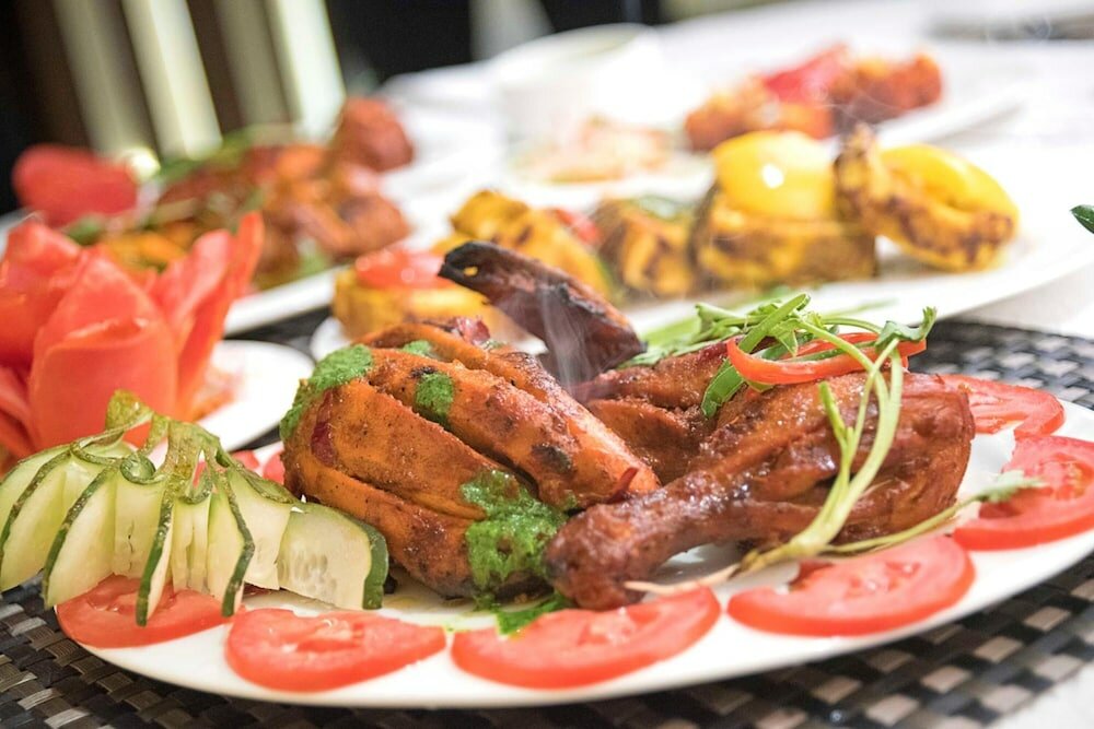 Фото Regenta Inn Larica