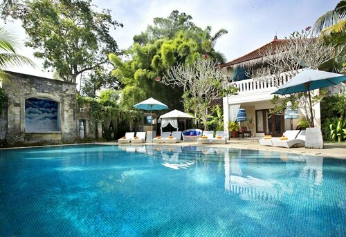 Внешний вид отеля The Mansion Bali в Саяне, фото 3