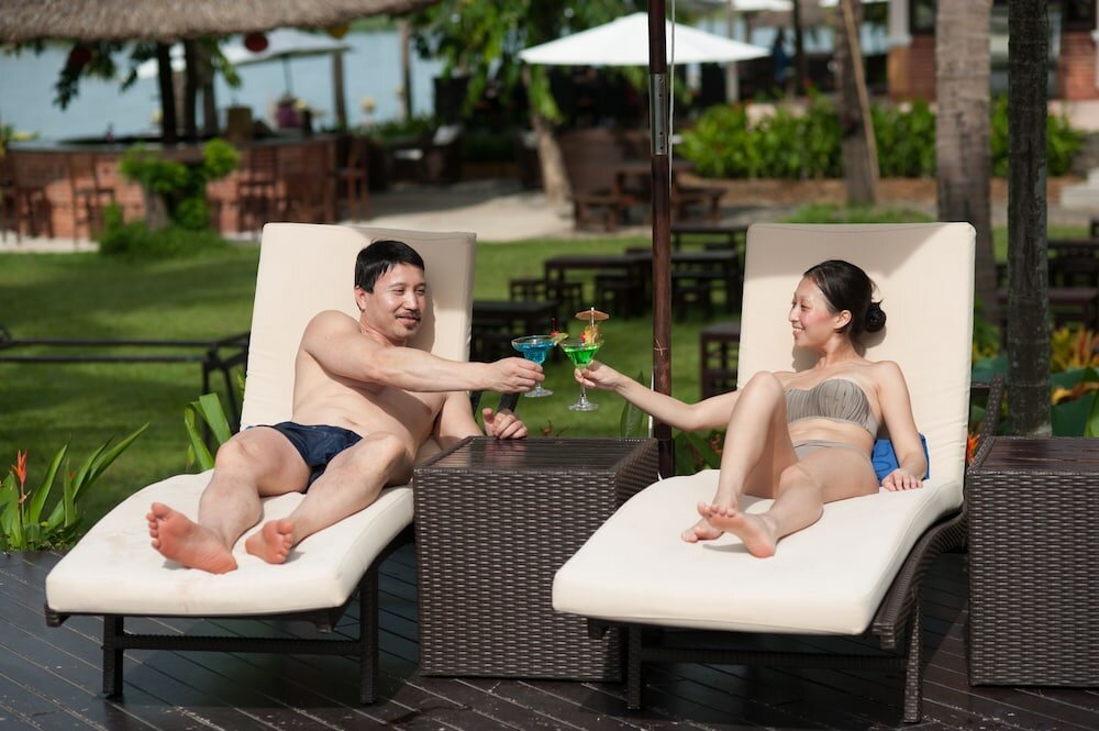 Фото Vinh Hung Riverside Resort & SPA