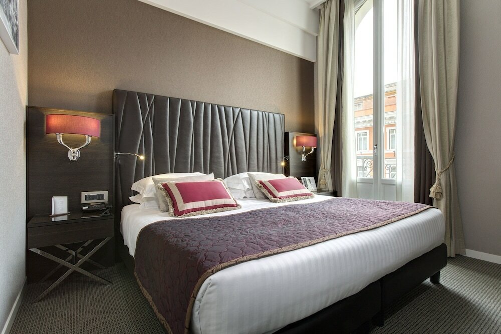 Фото Hotel Artemide