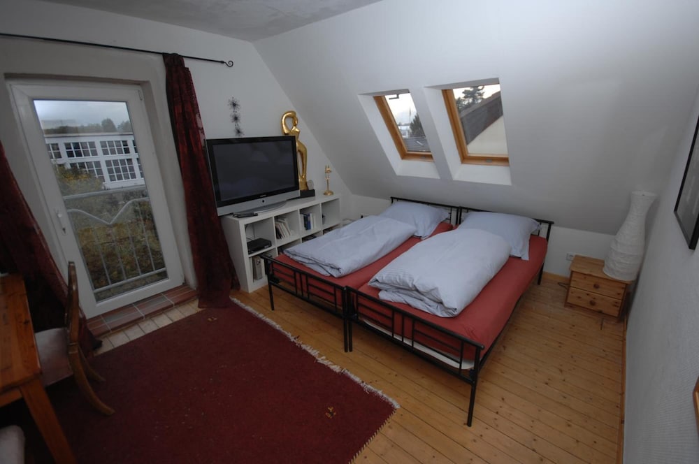 Фото Airportgästehaus Bremen