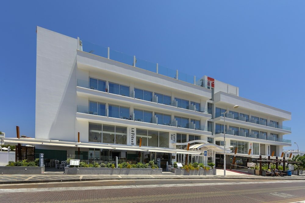 Фото Protaras Plaza Hotel