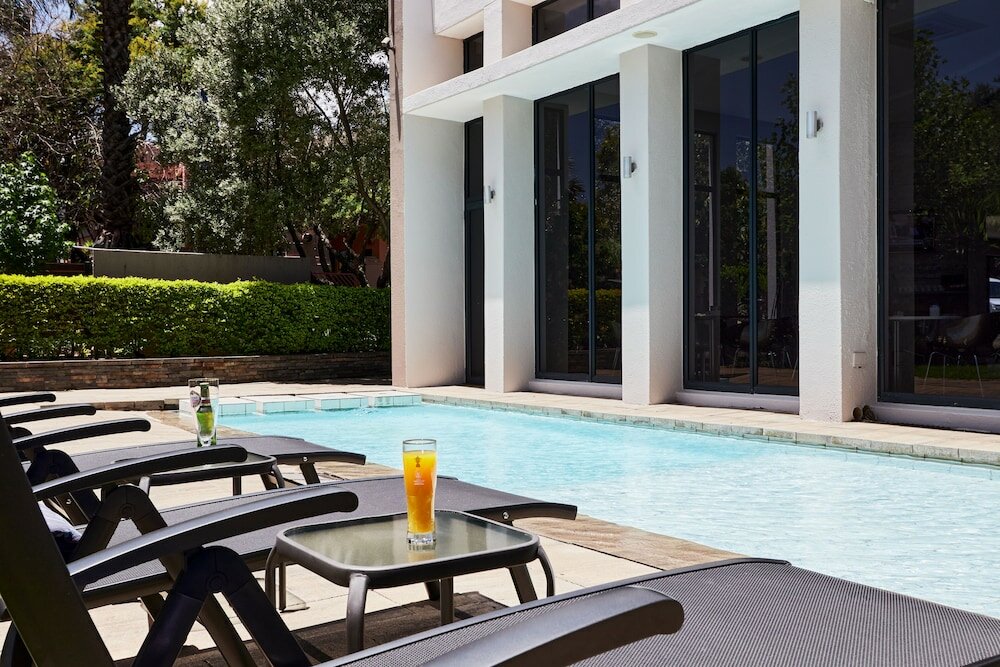 Фото The Lakes Boutique Lodge