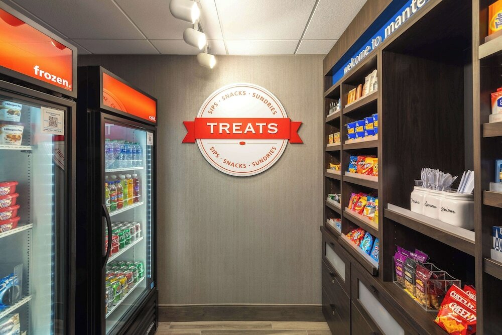 Фото Hampton Inn & Suites Manteca