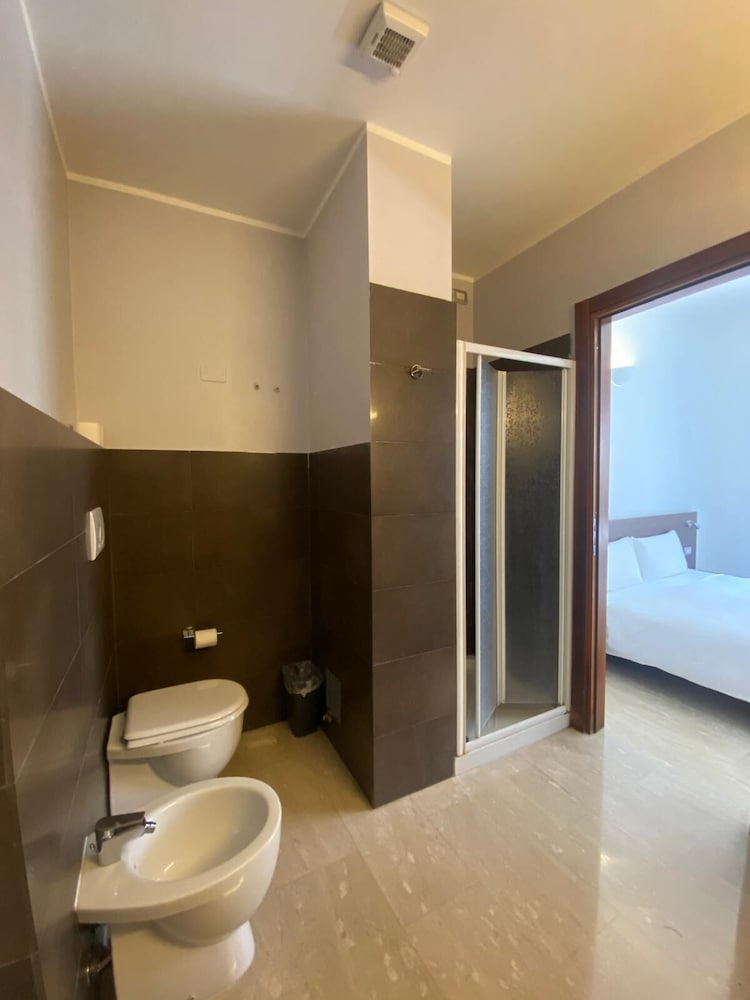 Фото Oasi Village Hotel