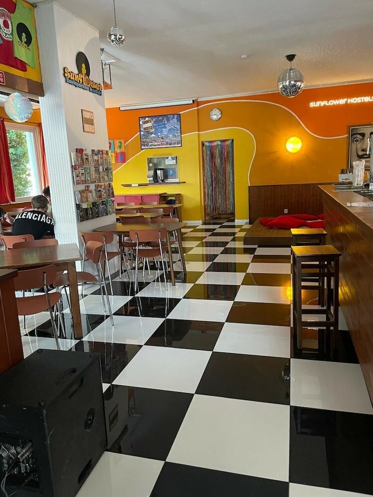 Фото Хостел Sunflower Beach