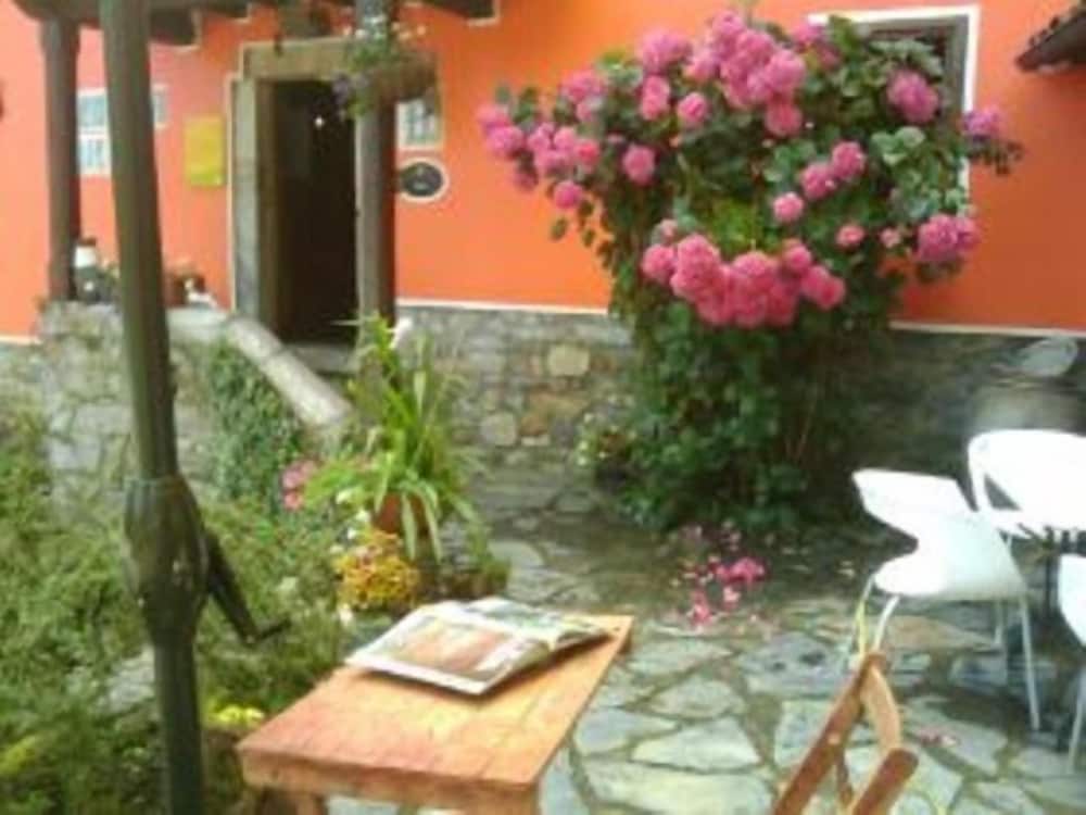 Фото Hotel Peñalba