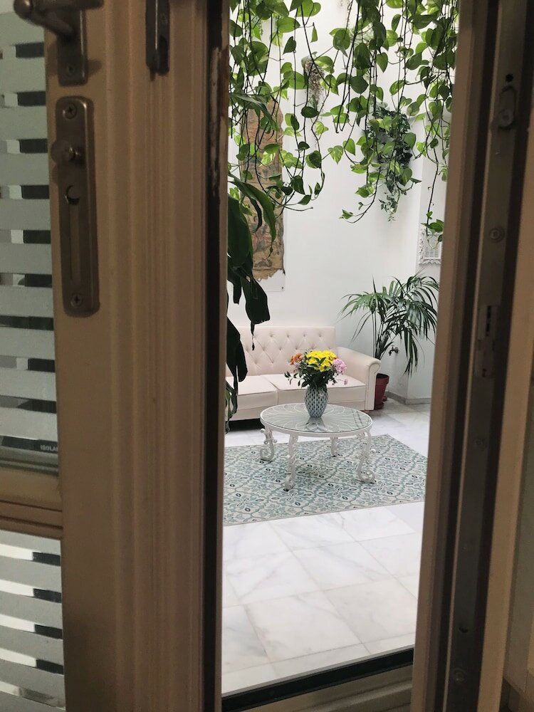 Фото Hotel Un Patio al Sur