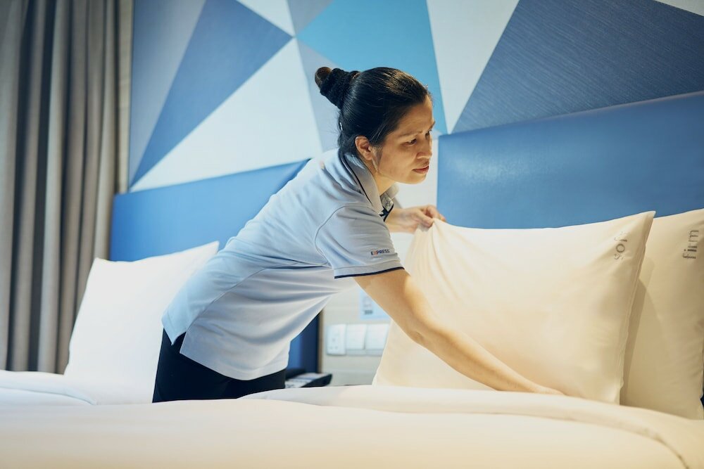 Фото Holiday Inn Express Singapore Serangoon