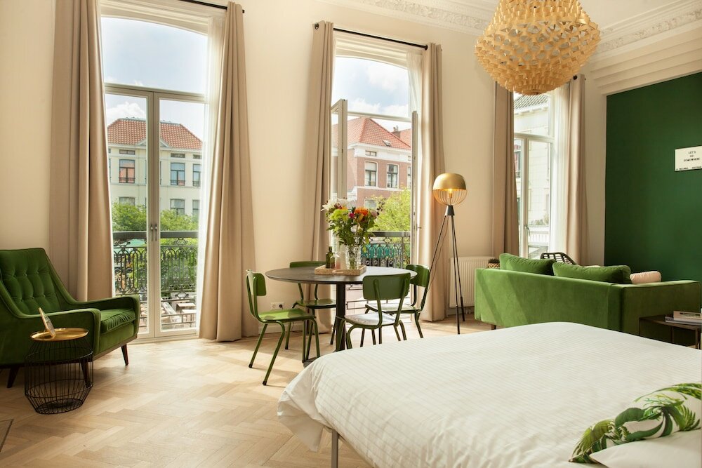 Фото La Paulowna Boutique Hotel