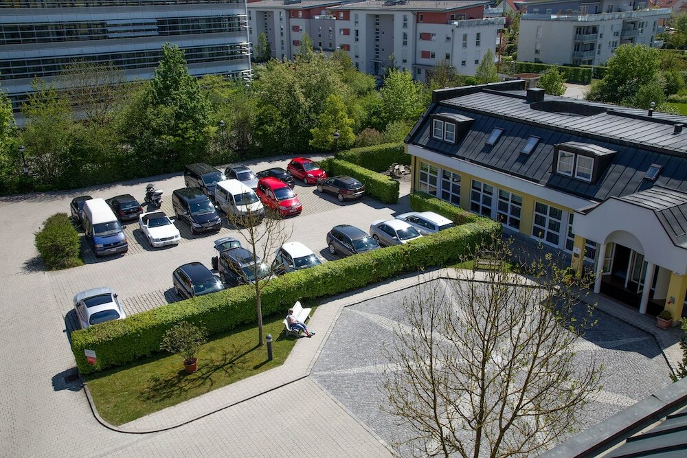 Фото Hotel Alarun