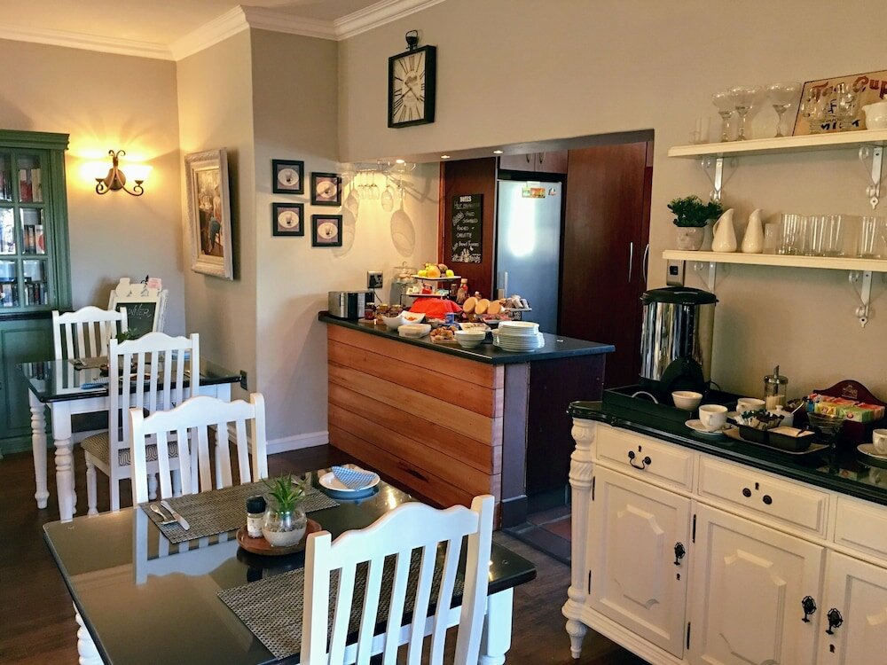 Фото Dunvegan Execu Lodge